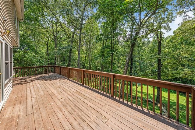 115 Lake Crest Ln, Tullahoma, TN 37388