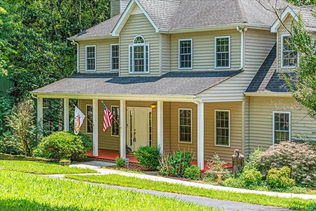 115 Lake Crest Ln, Tullahoma, TN 37388