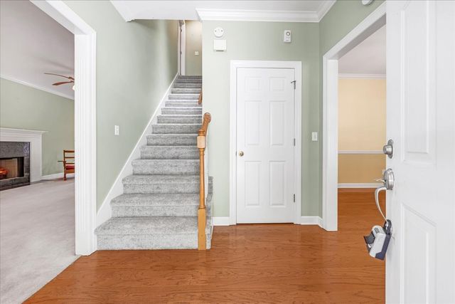 115 Lake Crest Ln, Tullahoma, TN 37388