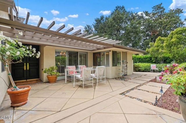 1040 S Orange Grove 1, Pasadena, CA 91105