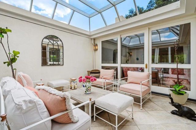 1040 S Orange Grove 1, Pasadena, CA 91105
