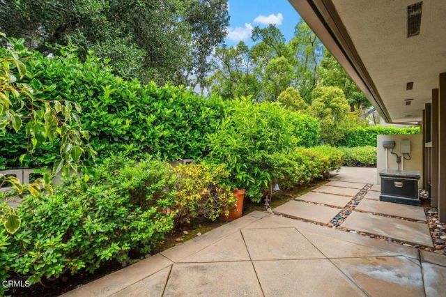 1040 S Orange Grove 1, Pasadena, CA 91105