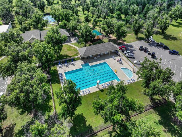 6011 Bonanza Drive, Granbury, TX 76049