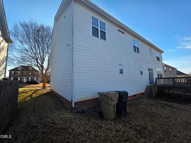 1008 Sarazen Drive, Clayton, NC 27527