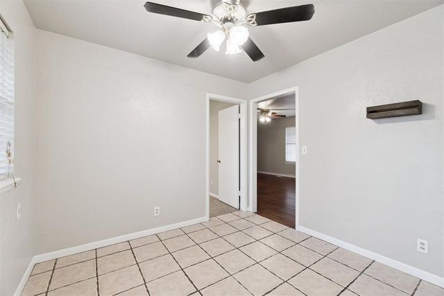 1 Glenda Drive, Yukon, OK 73099