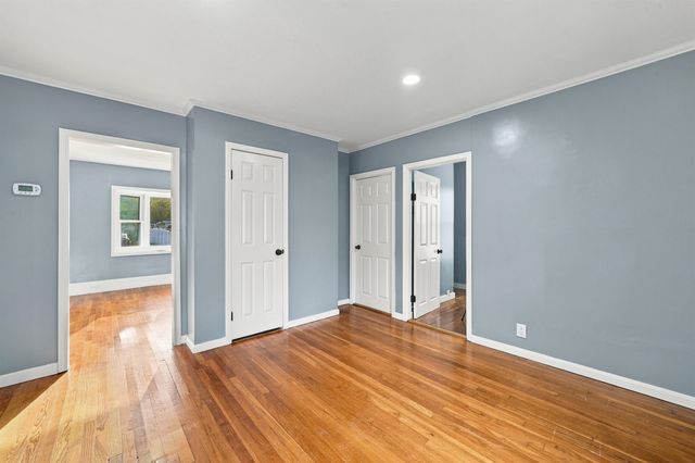 33 Prescott Street, Nashua, NH 03064