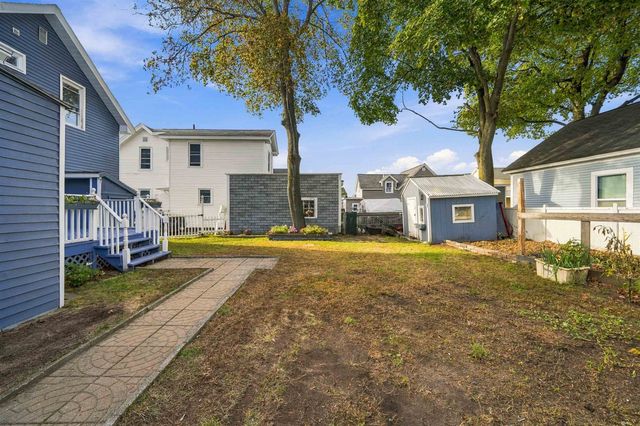 33 Prescott Street, Nashua, NH 03064