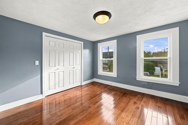 33 Prescott Street, Nashua, NH 03064