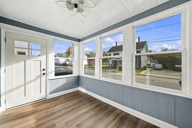 33 Prescott Street, Nashua, NH 03064