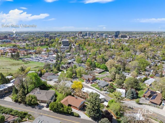 165 W Horizon Dr, Boise, ID 83702