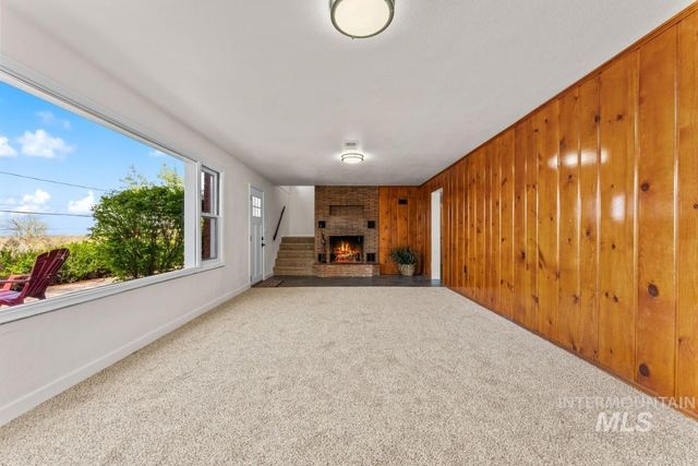 165 W Horizon Dr, Boise, ID 83702