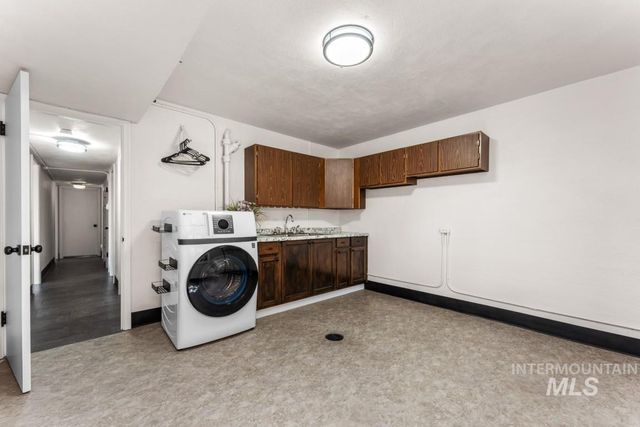 165 W Horizon Dr, Boise, ID 83702