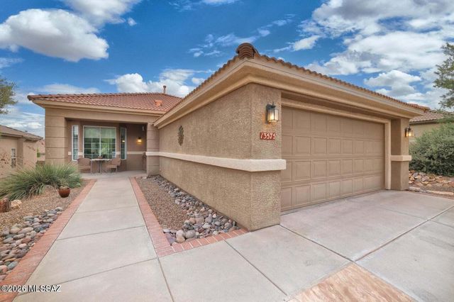 13575 N Holly Grape Drive, Marana, AZ 85658