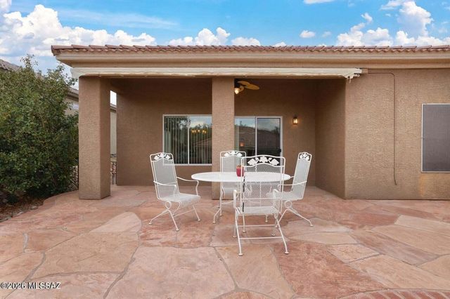 13575 N Holly Grape Drive, Marana, AZ 85658
