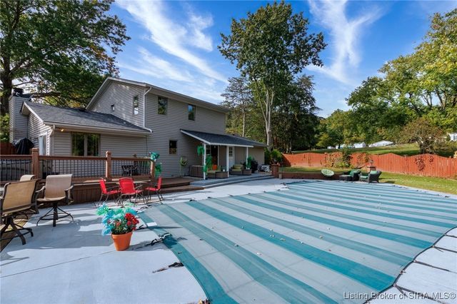 111 Trimingham Road, New Albany, IN 47150