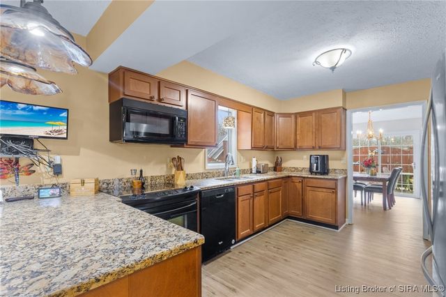 111 Trimingham Road, New Albany, IN 47150