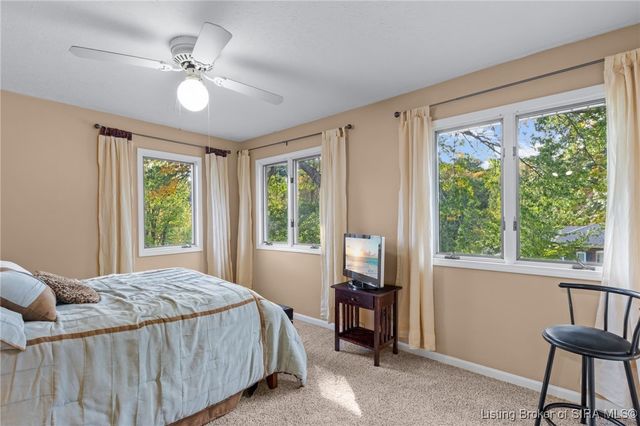 111 Trimingham Road, New Albany, IN 47150