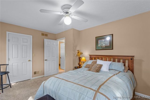 111 Trimingham Road, New Albany, IN 47150