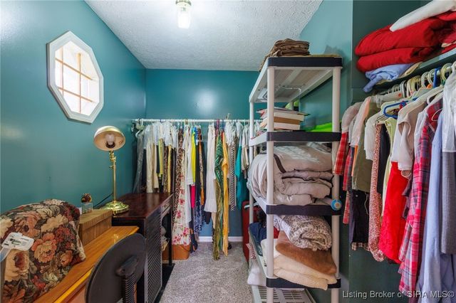 111 Trimingham Road, New Albany, IN 47150