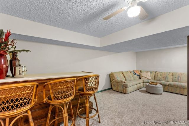 111 Trimingham Road, New Albany, IN 47150