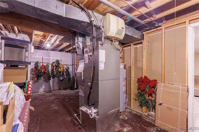 111 Trimingham Road, New Albany, IN 47150