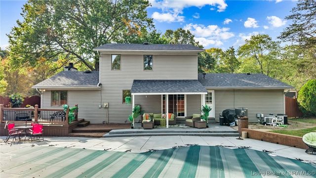 111 Trimingham Road, New Albany, IN 47150