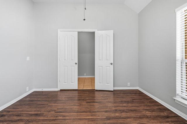 636 Brooks Street, Crowley, TX 76036