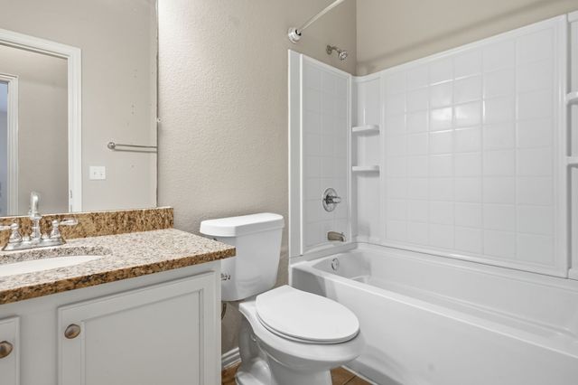 636 Brooks Street, Crowley, TX 76036