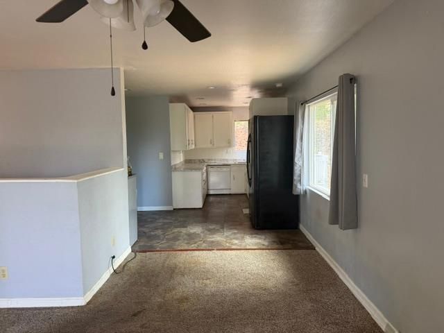 21084 Hilltop Rd, Pine Grove, CA 95665