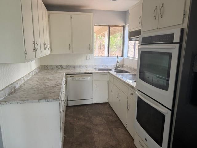 21084 Hilltop Rd, Pine Grove, CA 95665