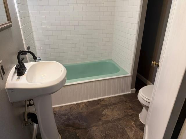 21084 Hilltop Rd, Pine Grove, CA 95665