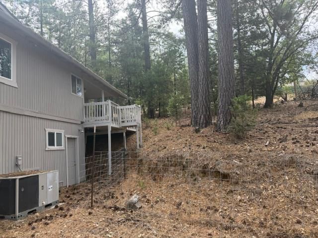 21084 Hilltop Rd, Pine Grove, CA 95665