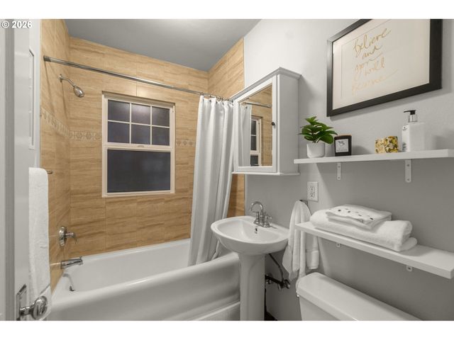 1509 Ne 10TH Ave 106, Portland, OR 97232