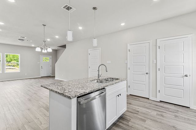 3125 N Lumber Street, Fort Worth, TX 76112