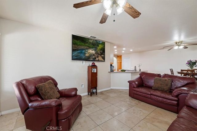 5608 Via Escalante, Jurupa Valley, CA 92509