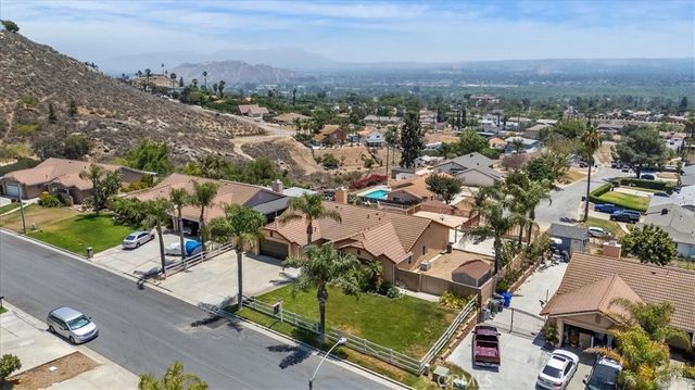 5608 Via Escalante, Jurupa Valley, CA 92509