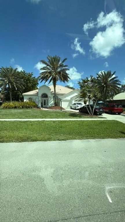 4447 Hunting Trail, Lake Worth, FL 33467