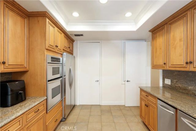 2235 Century Hill, Los Angeles, CA 90067