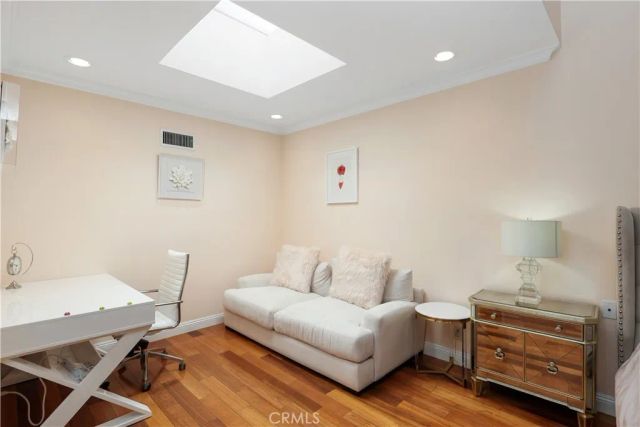 2235 Century Hill, Los Angeles, CA 90067