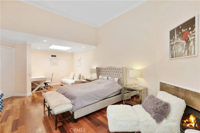 2235 Century Hill, Los Angeles, CA 90067