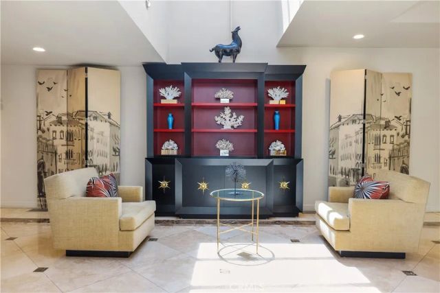 2235 Century Hill, Los Angeles, CA 90067