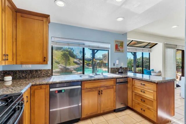 4153 Golden Star Court, La Mesa, CA 91941