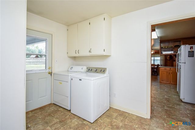 1510 Michael Street, El Campo, TX 77437