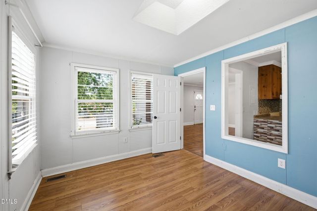 2716 Knowles Street, Raleigh, NC 27603