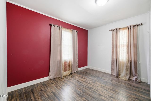 2716 Knowles Street, Raleigh, NC 27603
