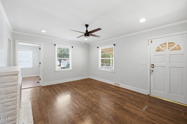 2716 Knowles Street, Raleigh, NC 27603