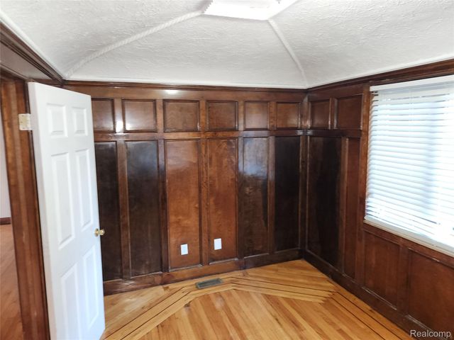 3840 Cortland Street, Detroit, MI 48206