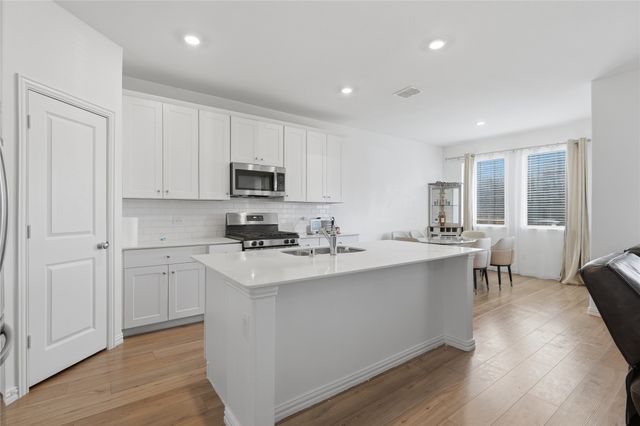 1410 Reunion Drive, Crandall, TX 75114