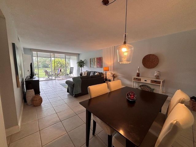 2671 S Course Drive 204, Pompano Beach, FL 33069