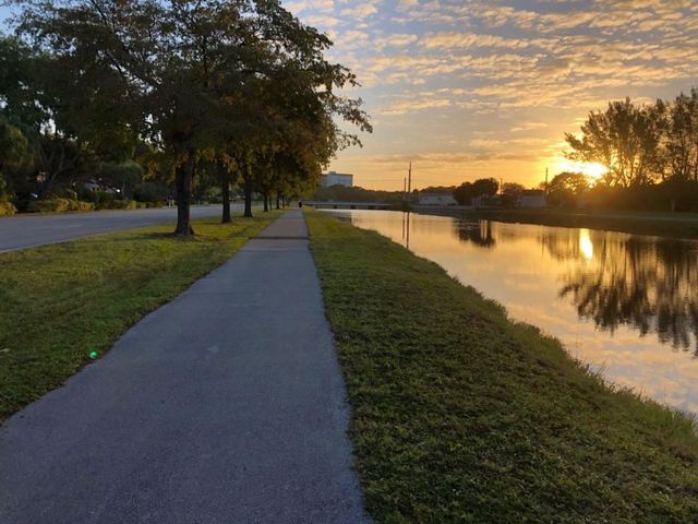 2671 S Course Drive 204, Pompano Beach, FL 33069